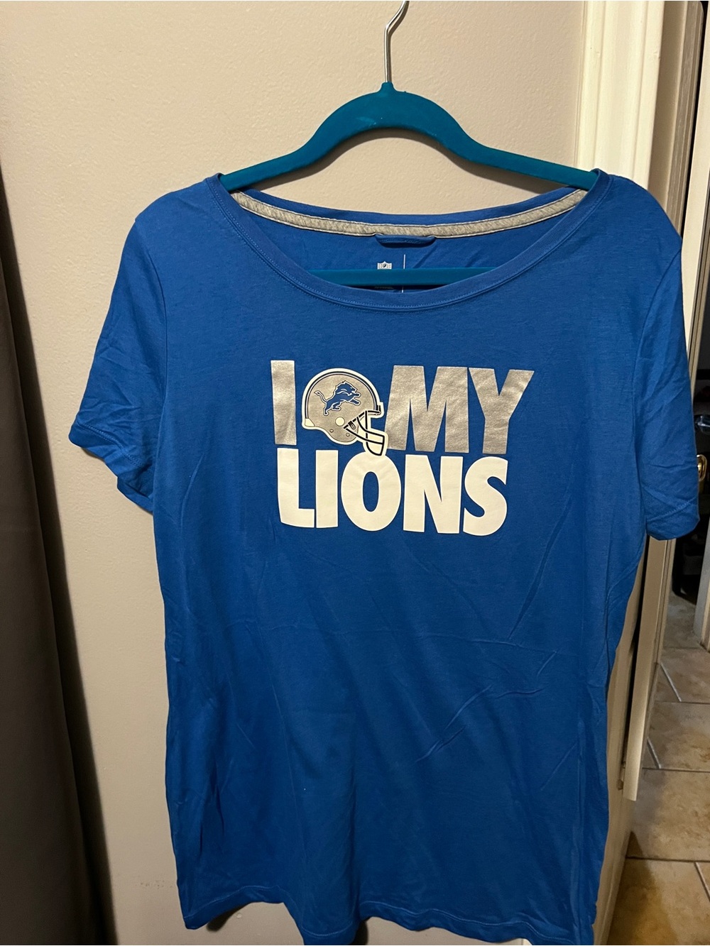 Detroit Lions Blue Fan Tee